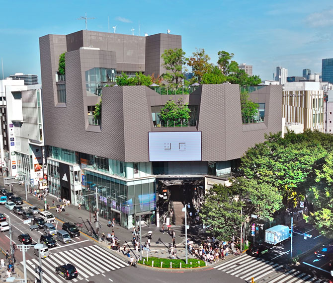 東急プラザ表参道「オモカド」外観